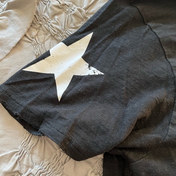 Black distressed CHRLDR t-shirt with white stars on sleeve, size M. - Picture 4 of 7